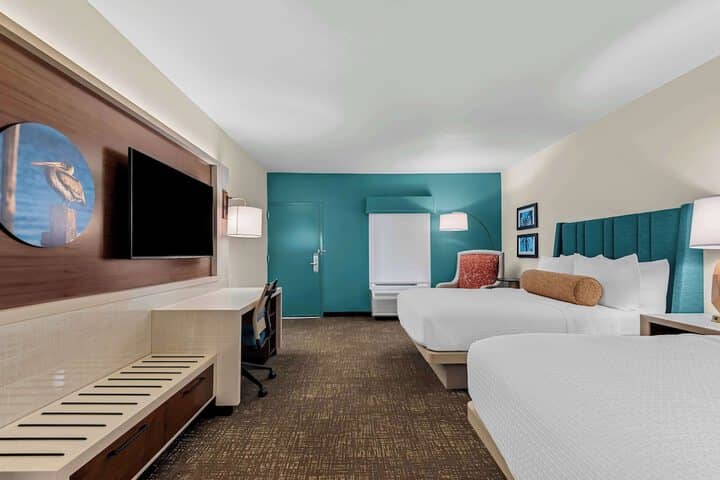 Room 13 of 44